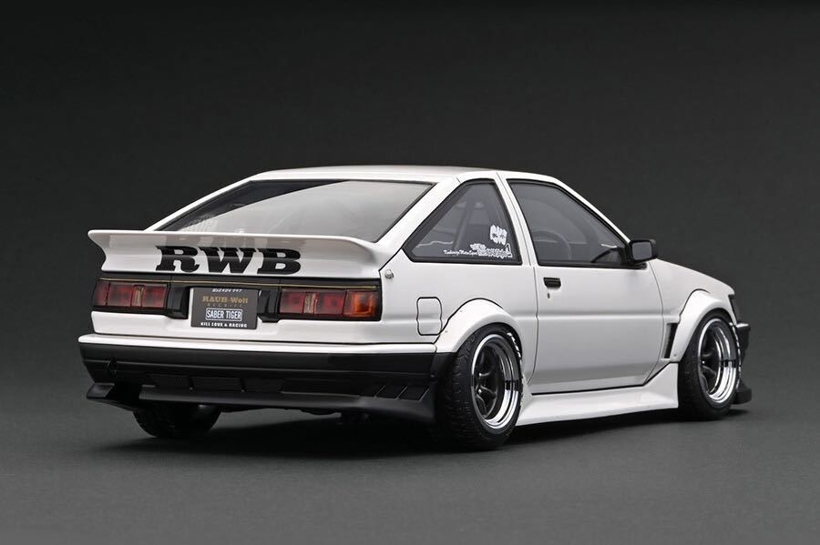 IG2968 イグニッションモデル RWB AE86 White / Black 1/18 Ignition model RWB AE86 White/Black With Engine IG2968