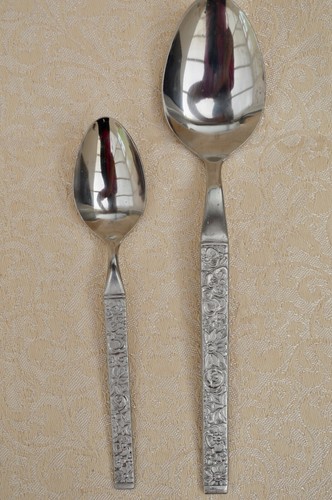 WEBBER AND HILL: VINTAGE STAINLESS STEEL - 30 PIECE CUTLERY SET - BOXED & PERF! - Picture 9 of 11