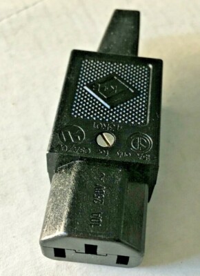 Auslauf VDE Steckverbinder Weiblich IEC C13 Bulgin Gerade, 10A, 250 V C. A. Plug