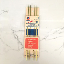 Vintage Boye Aluminum Yellow Knitting Needles Size 1 USA 7" Length Item 6307 NOS