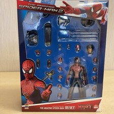 MEDICOM MAFEX No.004 The Amazing Spider-Man 2 DXAndrew Garfield Action Figure