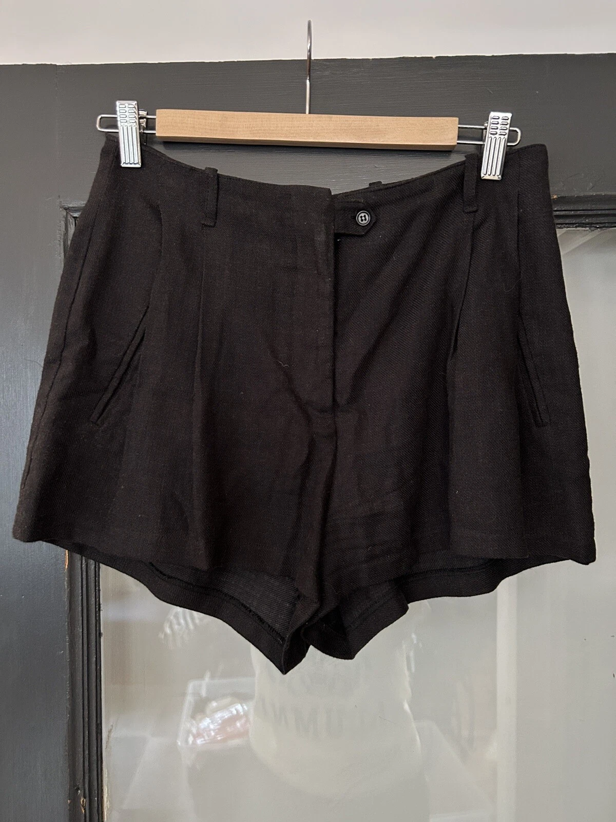 Reformation Linen Shorts Size 4