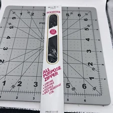 Coats & Clark ~ (F72-14-002) - All purpose Zipper - Polyester - 14", Black