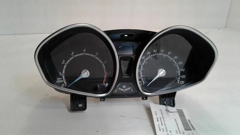 2017 Ford Fiesta Instrument Speedometer Gauge cluster, MPH, ID D2BT-10849-GAT - Image 2 of 4