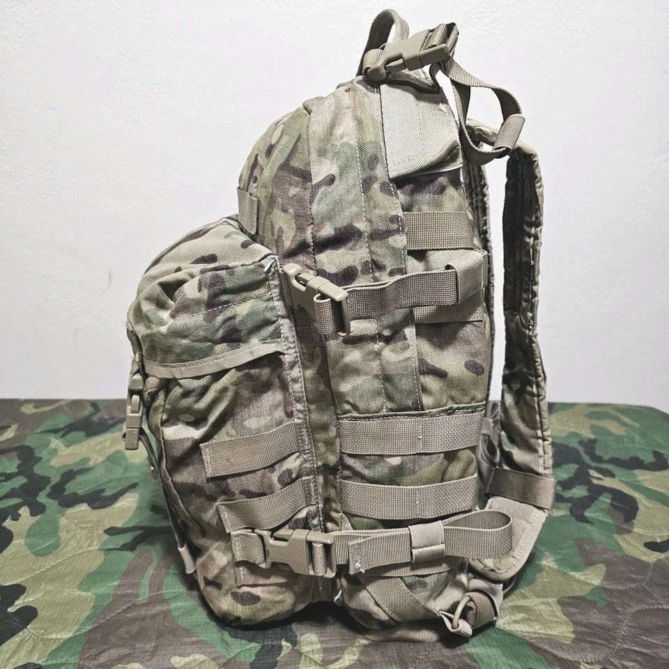 USGI Multicam OCP MOLLE Paquete de Asalto Mochila de Asalto de 3 Días Ejército de EE. UU. con Refuerzo Foto 4 de 4