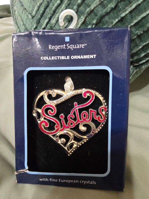 SISTERS ORNAMENT SILVER PLATED HEART RHINESTONE CRYSTALS REGENT SQUARE 2016 wBOX