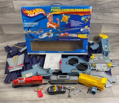 HOT WHEELS VENTAGE 2001 POWER EXPRESS TRAIN SET INFRA-RED REMOTE