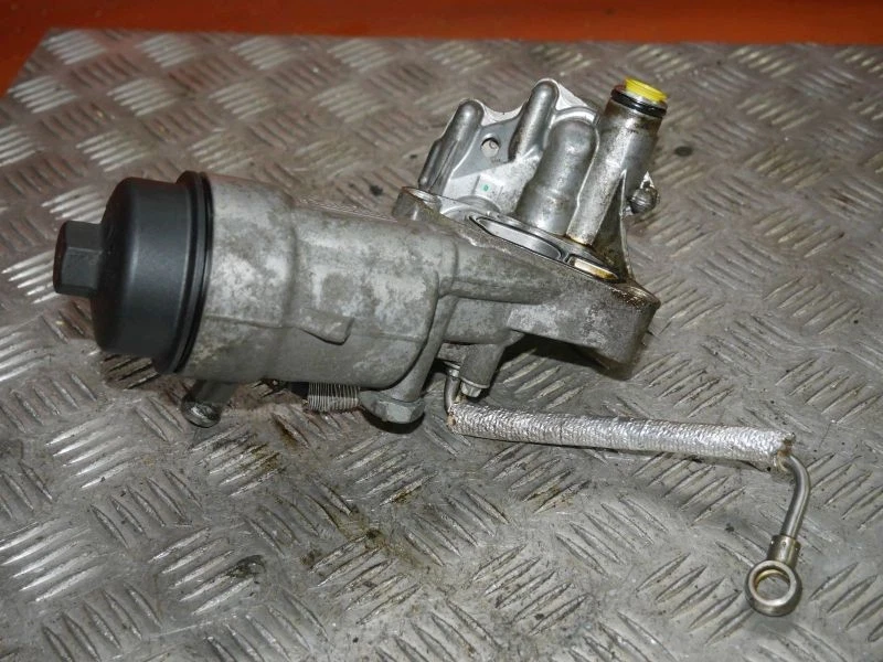 ALLOGGIAMENTO FILTRO OLIO Opel Corsa E 55566784 - Immagine 3 di 4