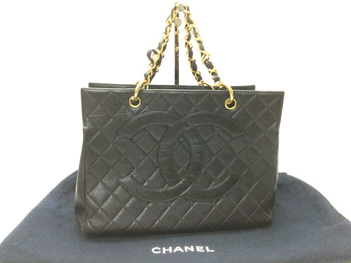 Authentic Chanel Black Quilted Tote Hand Bag  8L120760SS