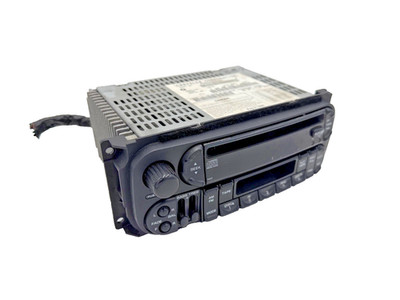 2002 Dodge Durango Dakota Ram Town and Country AM-FM Radio CD tape  P56038555AL