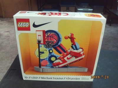 LEGO Dunk Trick Shot Nike Dunk 43021 New in Box- Ready to Ship (see pictures)