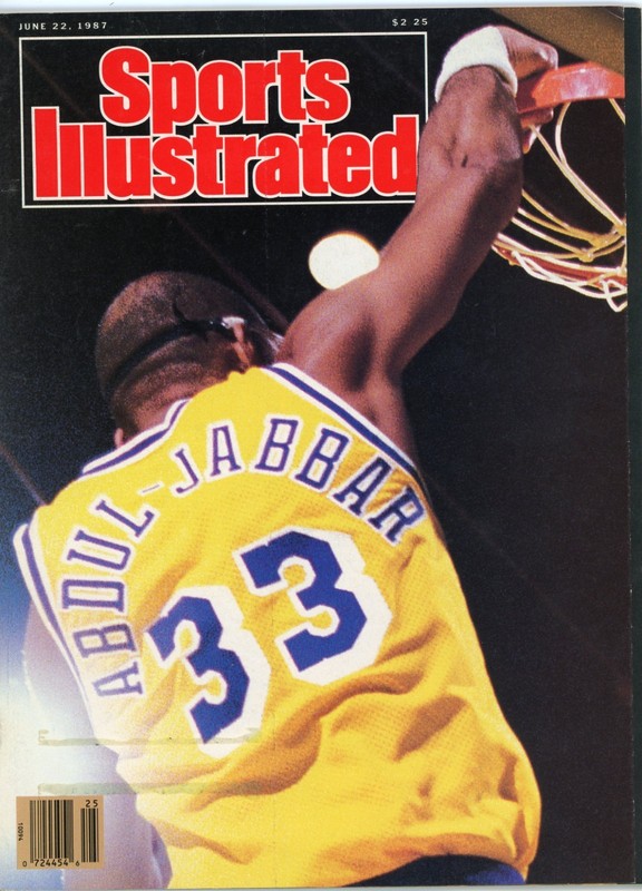 KAREEM ABDUL-JABBAR COVER  SPORTS ILLUSTRATED MAGAZINE 1987- Lakers NO LABEL