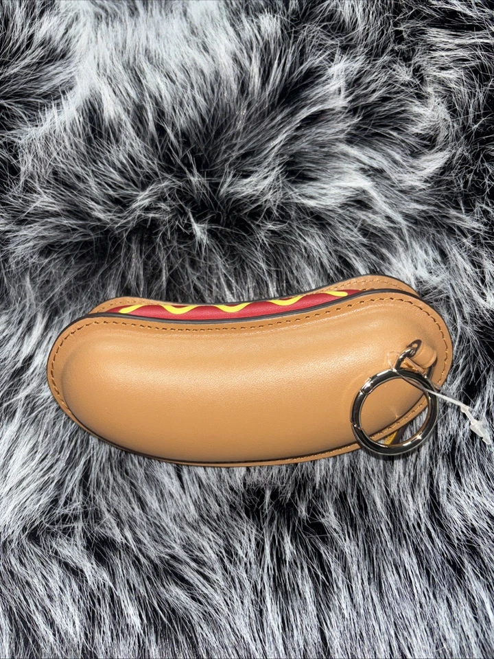 Kate Spade On A Roll Hot Dog 3D Coin Purse - Image 3 of 4