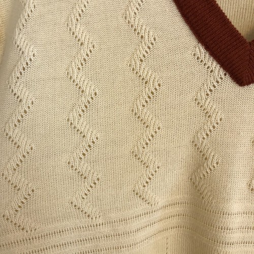 mens vtg 1970s Cream Pullover Sweater XL 100% acrylic V-neck Long Slv Landmark - Picture 5 of 18