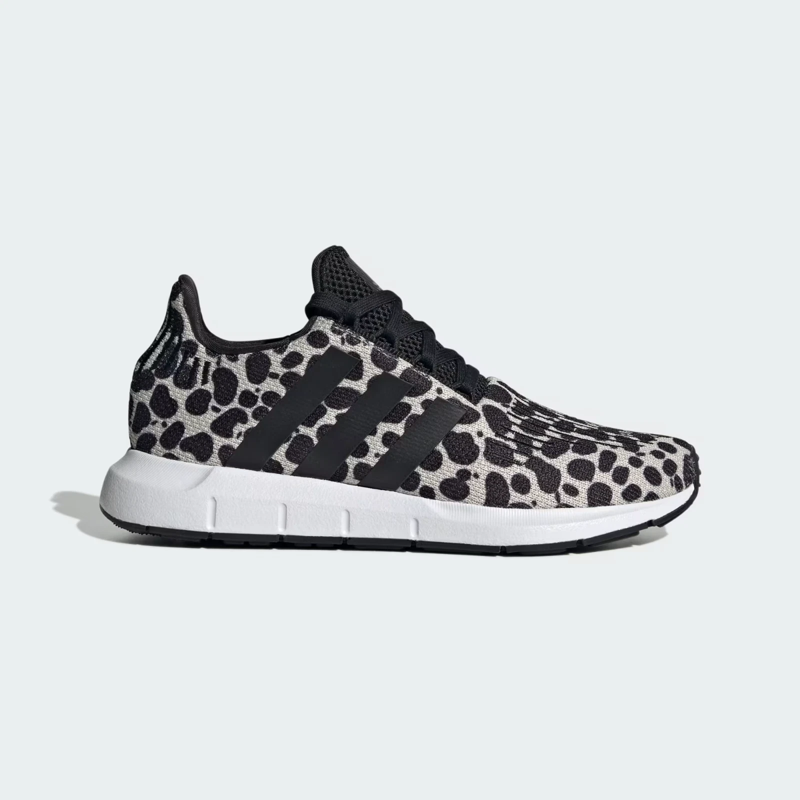 Adidas Swift Run 1.0 Womens Sneaker JR0634 Leopard Print / white/ black