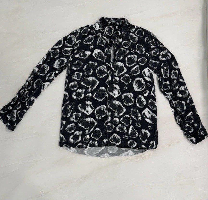Zara Men’s Button Down Shirt Size S Black White Abstract Print Long Sleeve