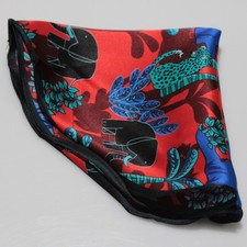 Italo Ferretti NWOT 100 Silk Pocket Square In Reds / Blues / Multi Jungle Print