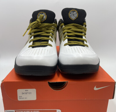 New Nike Zoom Kobe 4 POP Playoffs 2009 Size 9.5 Rare Retro  display picture 3