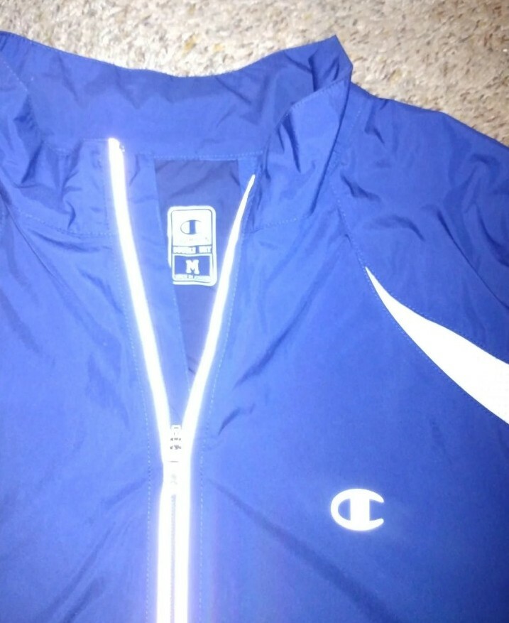 Champion windbreakers for men - image 1