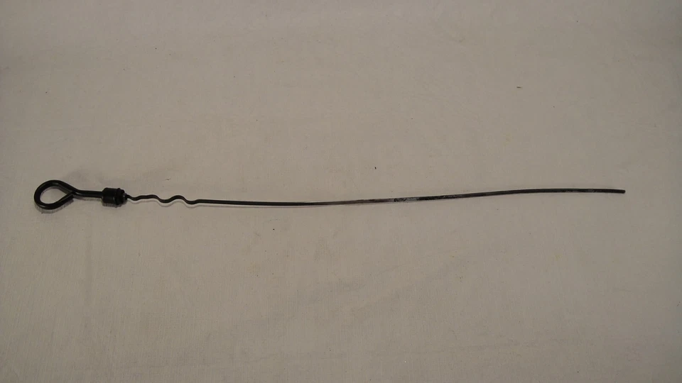 GM CHEVROLET NOVA 1975-1979 CARROCERÍA X BLOQUE PEQUEÑO INDICADOR DE VARILLA DE INMERSIÓN DE ACEITE Foto 2 de 4