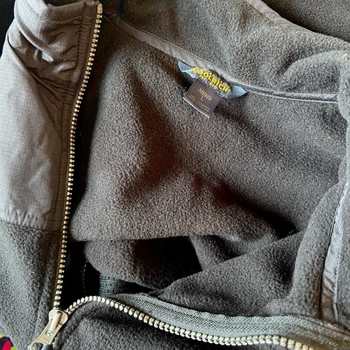 Neu mit Etikett Woolrich Fleeceweste Herren schwarz bestickt Flagge USA durchgehender Reißverschluss Large NEU - Bild 14 von 14