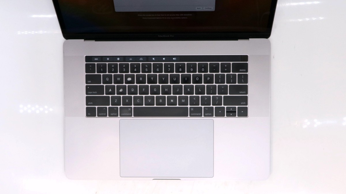 Apple MacBook Pro A1707 15 Core i7 16GB 512GB Gray 2017 | eBay