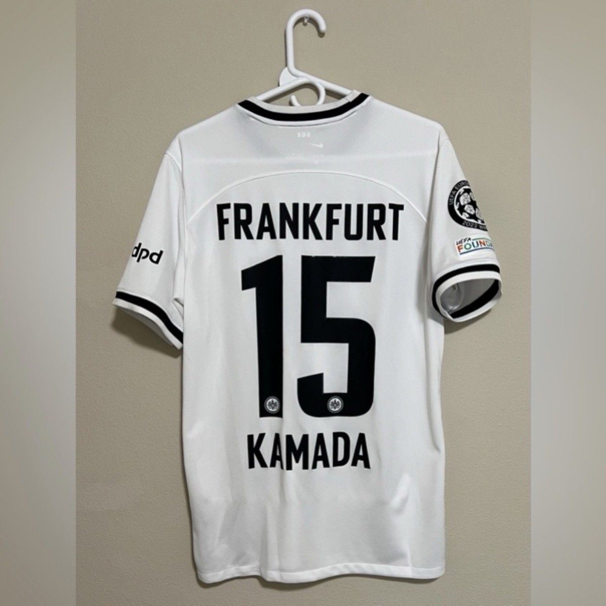 Eintracht Frankfurt 鎌田選手　ユニフォーム Eintracht Frankfurt 2022/23 Home Jersey Daichi Kamada Champions