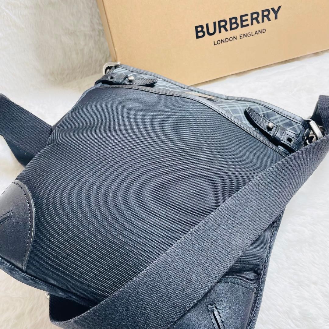 Extremely beautiful, genuine, extremely BURBERRY … - image 3