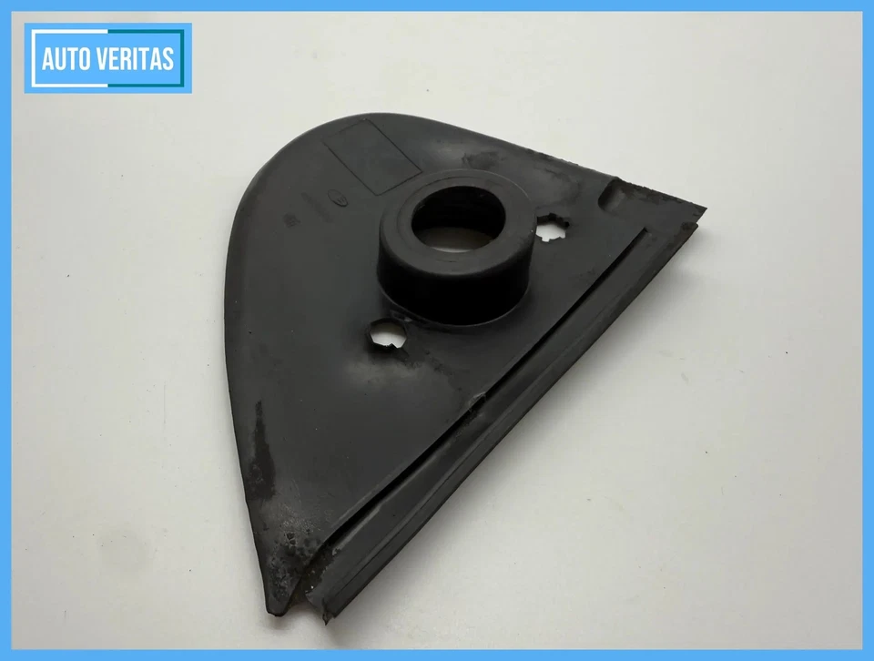 Original Opel Corsa B S93 exterior mirror waterproofing Links Black 008062349 - Image 3 of 4