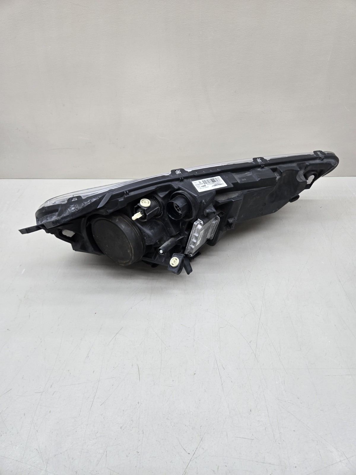Aston Martin Vanquish 2012 + Headlight CD33-13W030-CA OEM USED Left Side