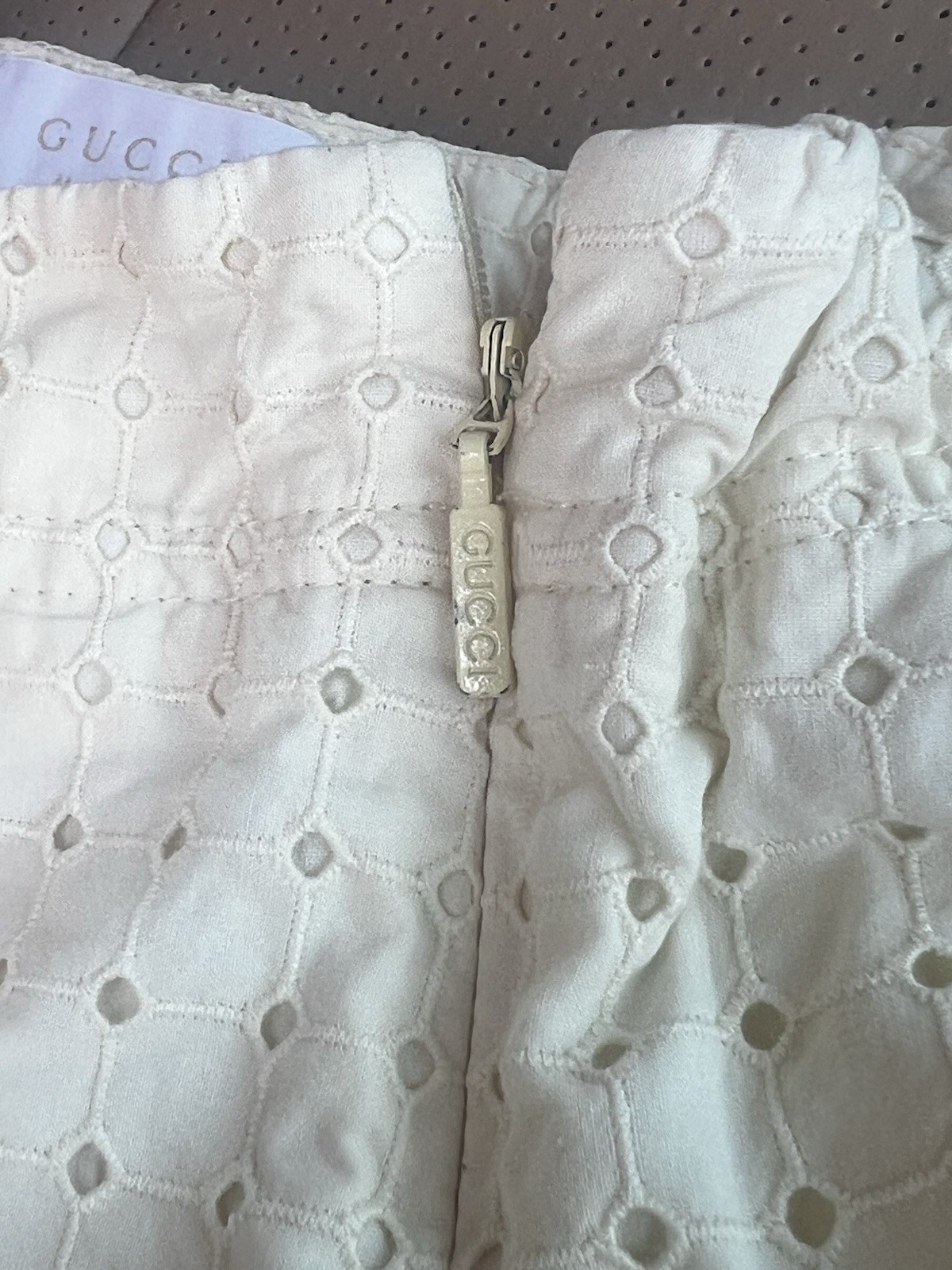 Picture 4 of 8