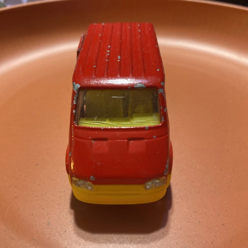 *MAJORETTE* City Bus 福特 Transit 压铸模型编号 243 — 第 3/4 张图片