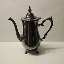 Antique International Silver Company I.S.Co Silverplate Tea Pot Footed