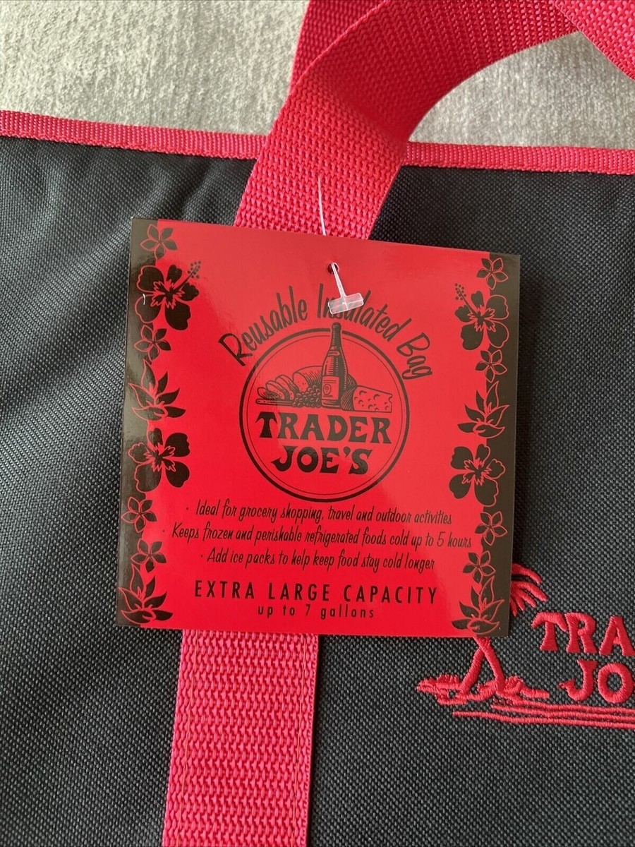 La Borsa Pi&ugrave; Cool Dell'autunno &egrave; La Shopper Della Libreria  Ma Firmata Bottega Veneta