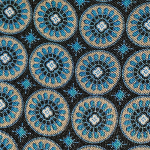AKCO ~ VINTAGE ASCOT / MUFFLER ~ MENS WOMENS UNISEX TIE ~ BLUE MEDALLION ~ 43" - Picture 1 of 4
