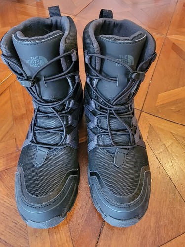 The North Face Boys Winter Boots 2.5Y 