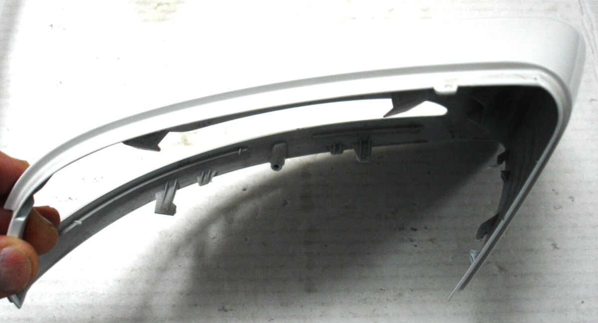 Mercedes Benz A 0998107700 Color Code(9149) Door Mirror Housing