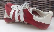 Vintage Adidas Spikes Saturn Olympische Spiele 72 M&uuml;nchen Leichtathletik Gr. 36