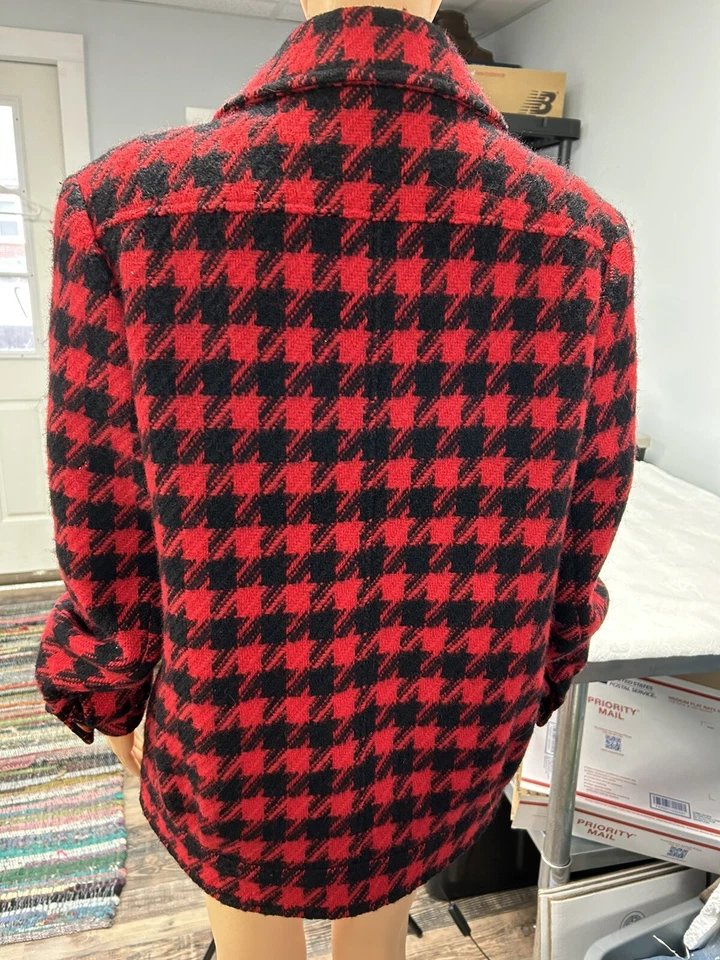 Vintage PENDLETON Woolen Mills Women's Red & Black Wool Jacket /Coat USA made - Image 2 of 4