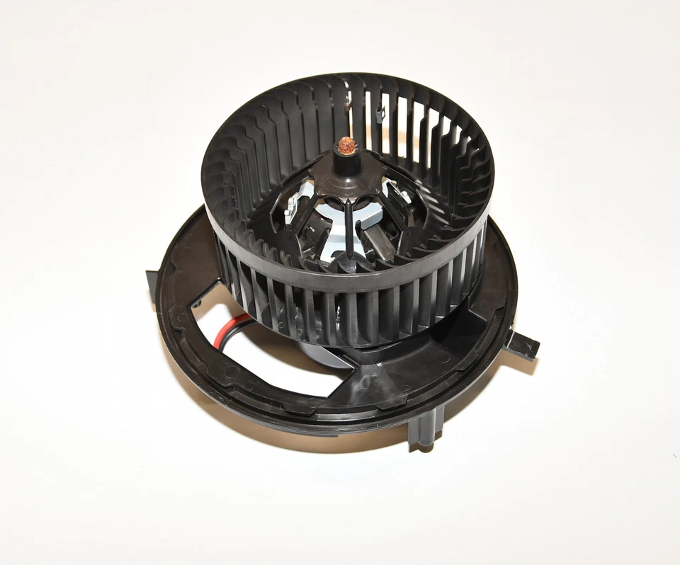 Heizungsgebläse Gebläsemotor Lüftung Heizung  3Q1819021A Passat Variant 3G  - Bild 3 von 4