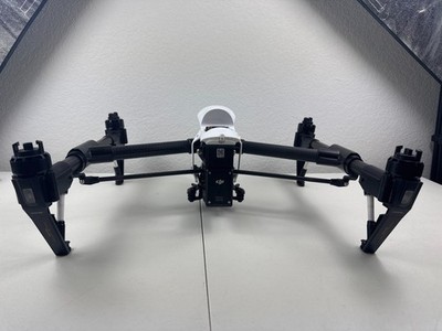 ホビーラジコン DJI INSPIRE 1 Amazon.com: DJI Inspire 1 V2.0 Quadcopter 4K Video (DJI Renewed