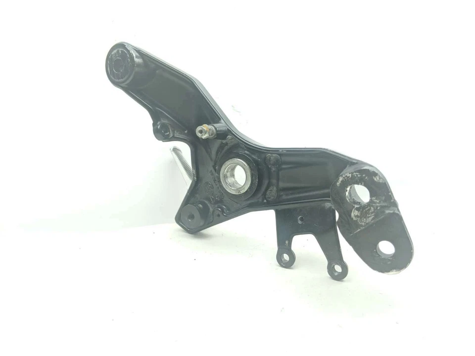 16 clavija de conductor delantera izquierda Ducati Monster 821 82412741A Foto 3 de 4