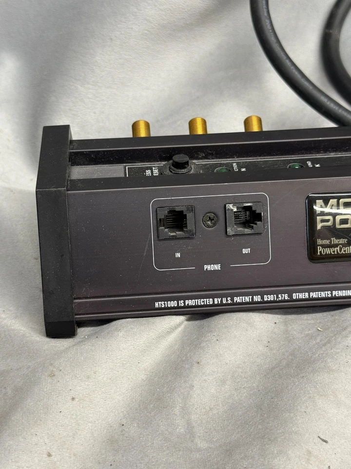 Vintage Monster Power HTS1000 Home Theatre PowerCenter Power Conditioner A/V - Image 3 of 4