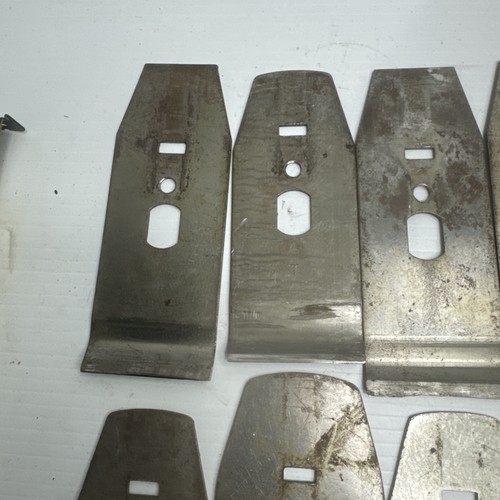 Vintage Chip Breakers Backing Irons Plane Parts Woodworking May Suit Stanley Etc - Picture 5 of 10