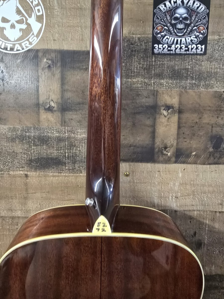 Johnson J026 Acoustic Guitar All-Solid Mahogany Neck Spruce