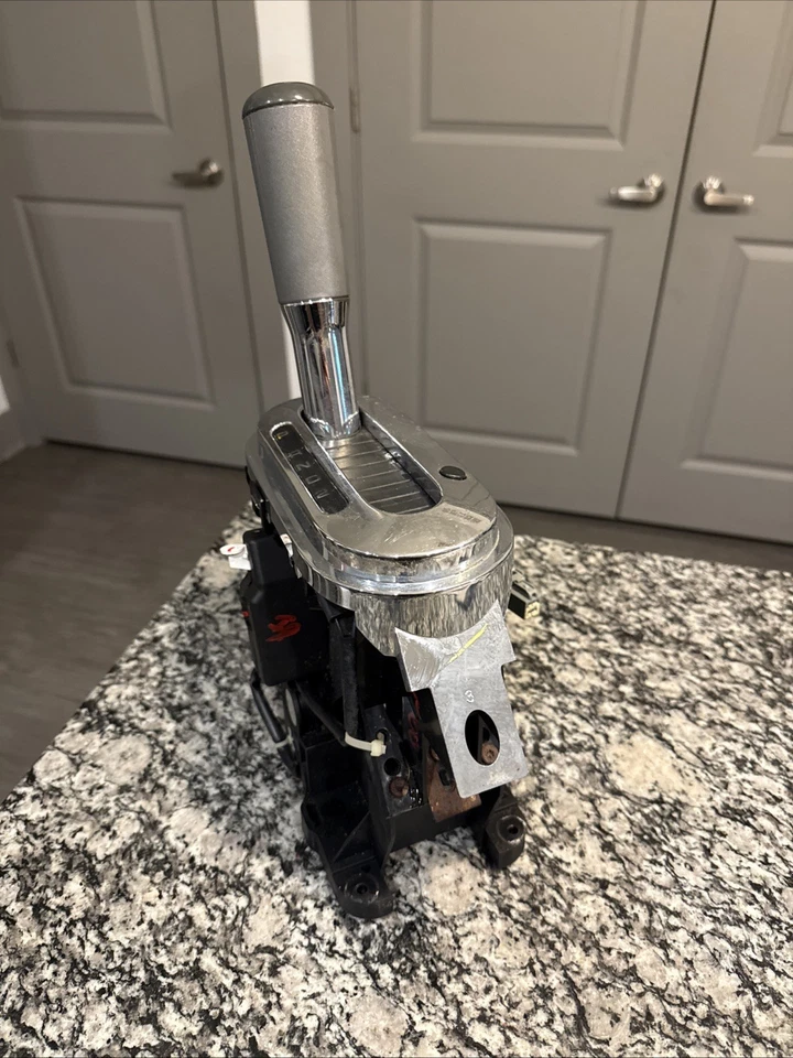 2004-2008 Ford F150 Truck AUTOMATIC Center FLOOR GEAR SHIFTER ASSEMBLY (778) - Image 3 of 4