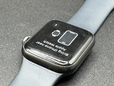 Apple Watch SE 1st Gen 40MM Silver Aluminum WR50