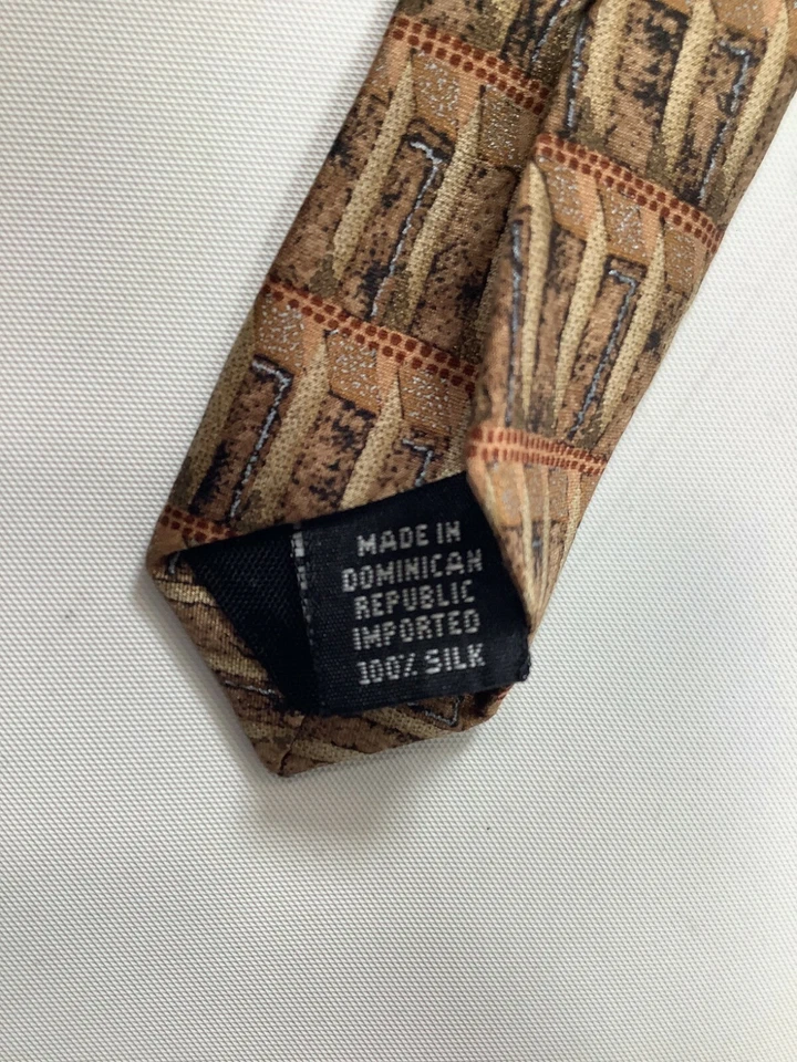 Corbata de vestir de diseño marrón Barrington para hombre usada en excelente estado Foto 3 de 4