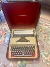 Erika Daro Vintage Typewriter  Excellent condition with tag thumbnail