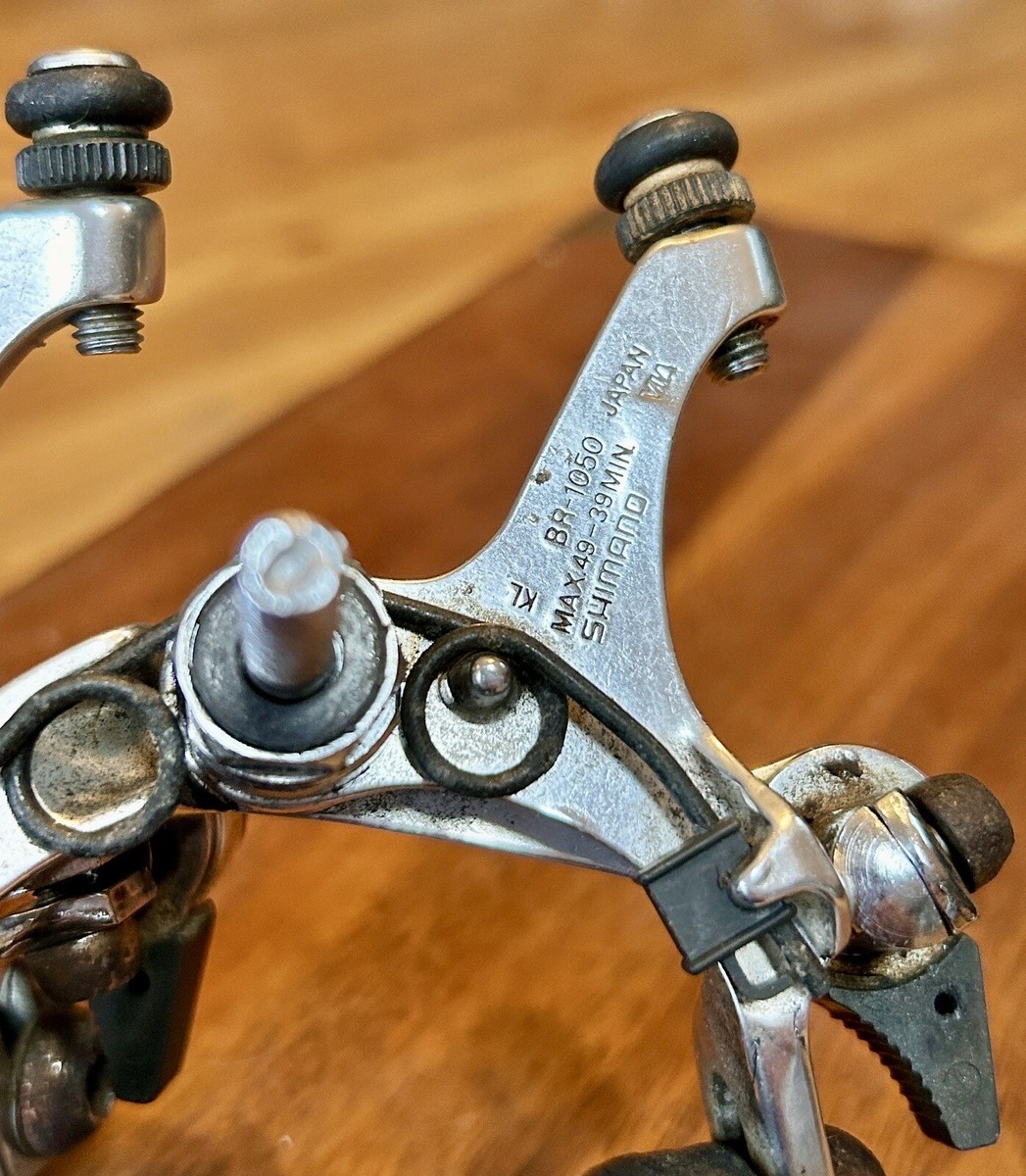 Shimano 105 Brake Caliper Set BR-1050 Sidepull Vintage Road Bike